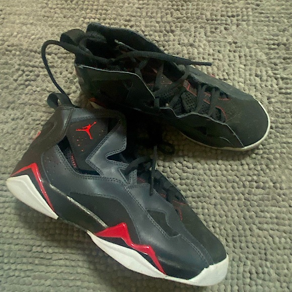 Jordan Flight Classic - Picture 2 of 4